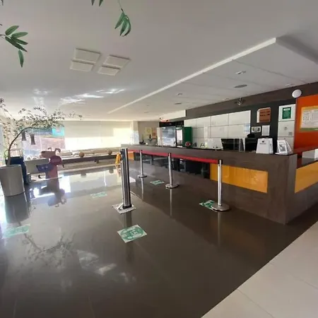 Flat 120 / Veredas / 300M2 Hotpark Rio Quente Exterior photo